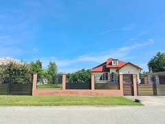 Floresti - Stoenesti, Jud. Giurgiu, vila + garaj + beci, teren 1400 mp